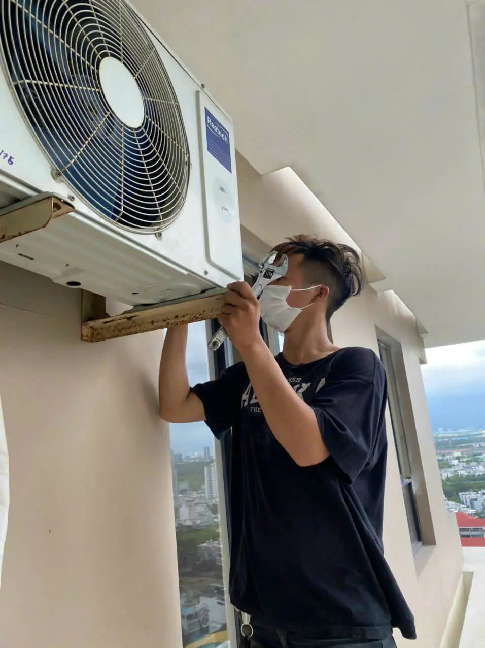 Sửa M&aacute;y Lạnh Phường T&acirc;n Thuận Uy T&iacute;n &ndash; C&oacute; Mặt Nhanh, Gi&aacute; Hợp L&yacute;